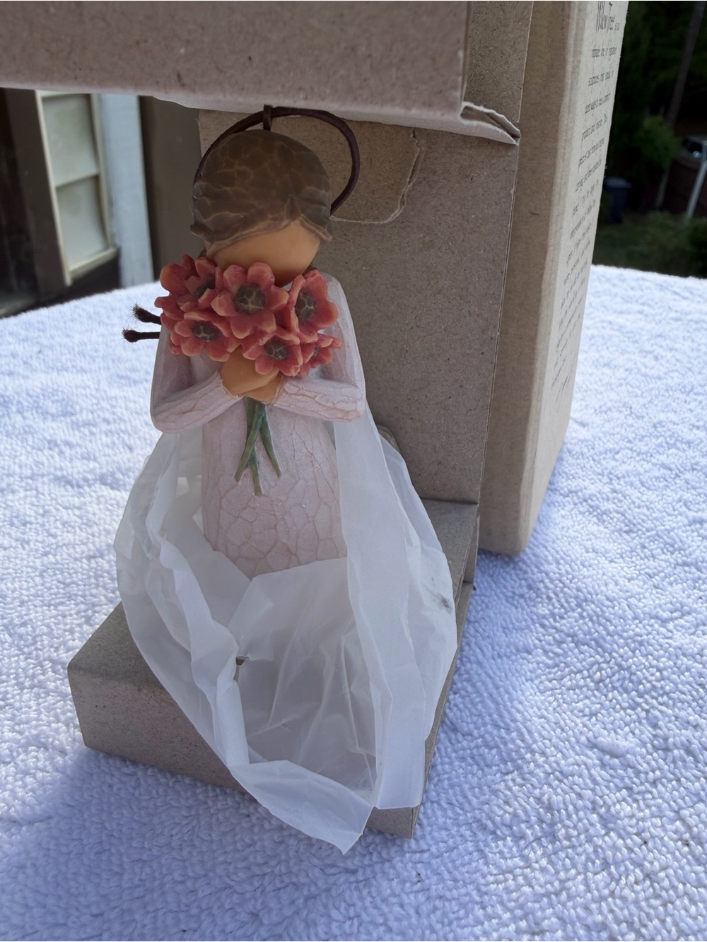 Willow Tree Pink Floral 'Surrounded by Love' Angel Figurine
